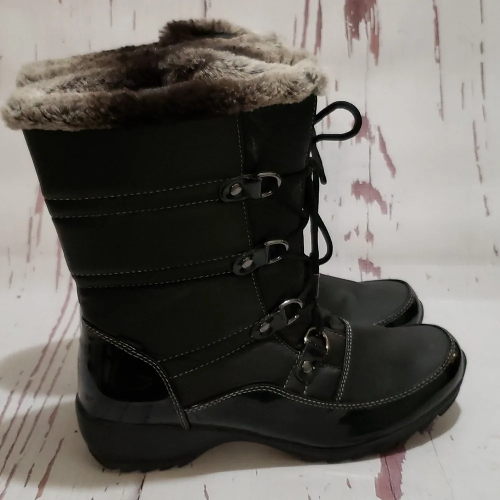 Sporto  Vlack Pull Up And Laces Snow Wome's Boots Size 10